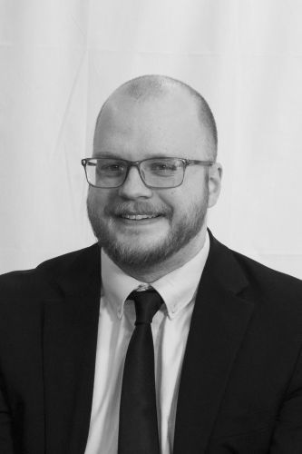 Pastor Andrew Ronholt